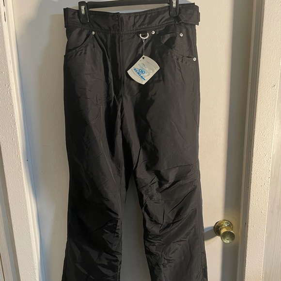 Slalom Pants - NEW Black Slalom Snow Pants Size Medium Make An Offer